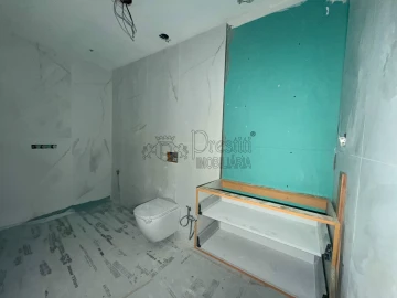 Apartamento T2 para Arrendamento em Urgezes