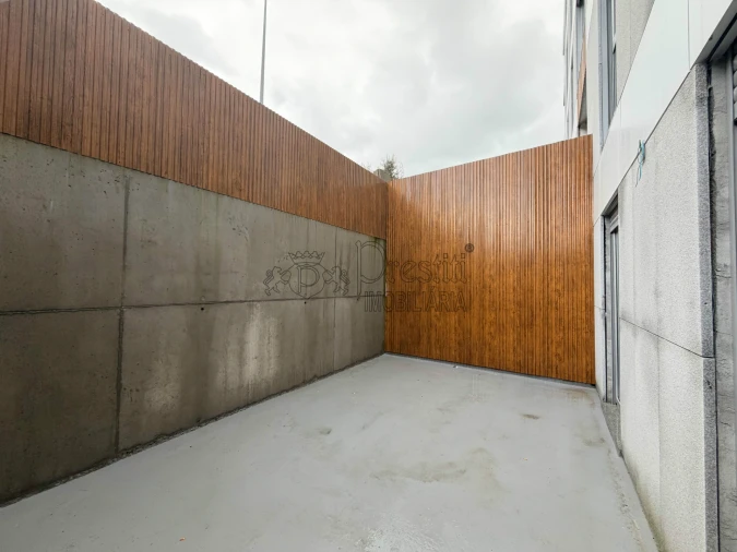 Apartamento T2 para Arrendamento em Urgezes Foto 6