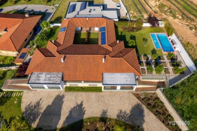 Moradia T6 para Venda em Vale