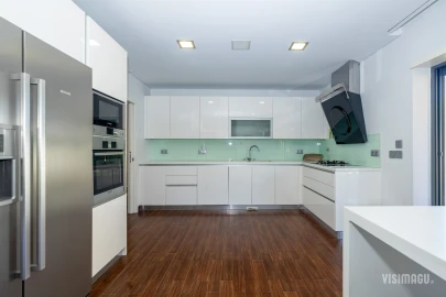 Moradia T6 para Venda em Vale