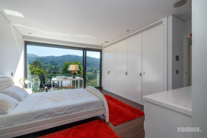 Moradia T6 para Venda em Vale