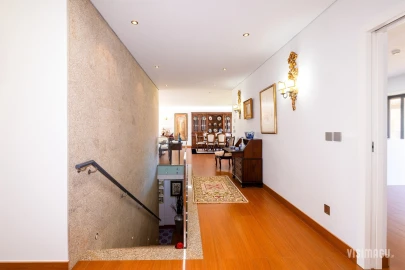 Moradia T6 para Venda em Vale