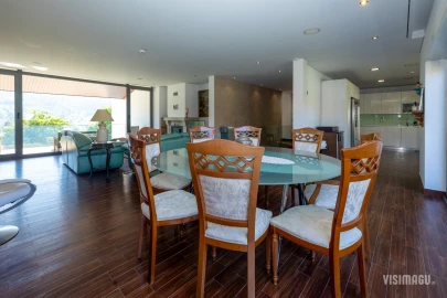 Moradia T6 para Venda em Vale