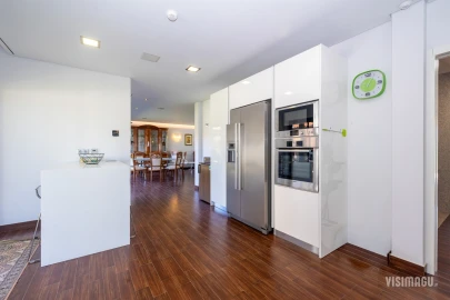 Moradia T6 para Venda em Vale