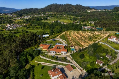 Moradia T6 para Venda em Vale