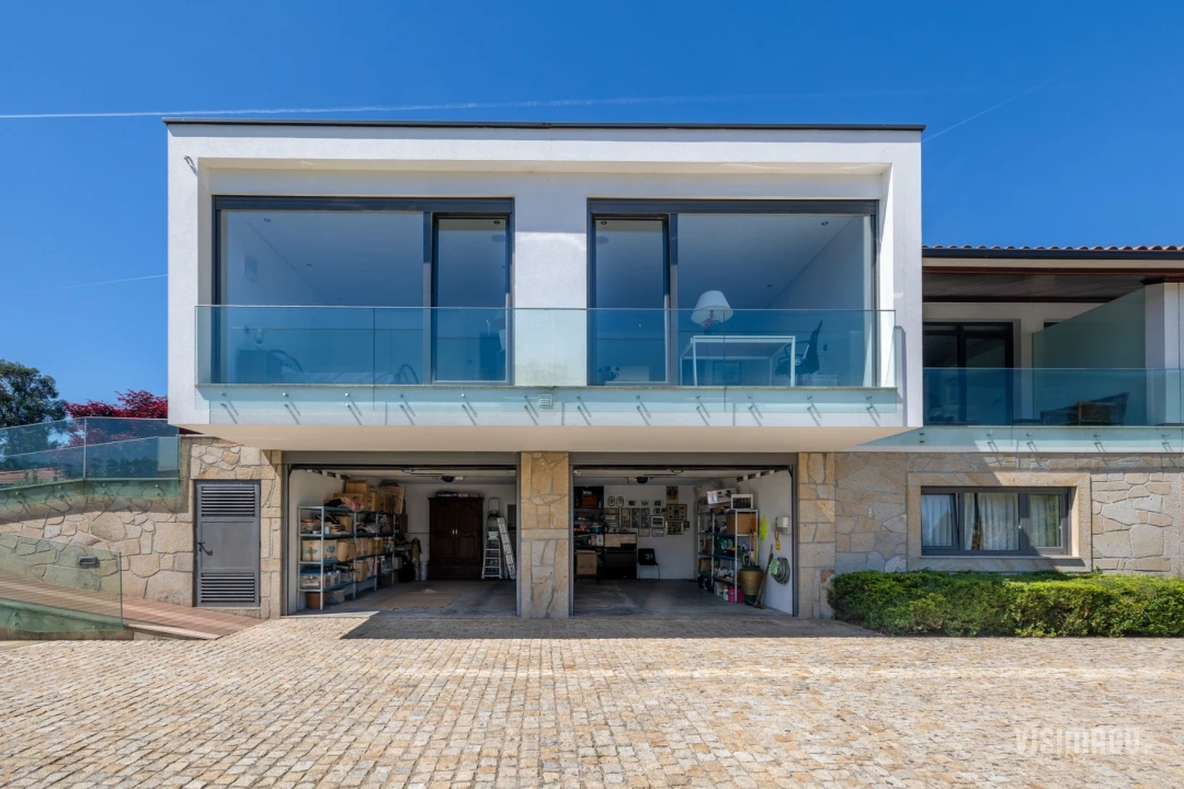 Moradia T6 para Venda em Vale Foto 9