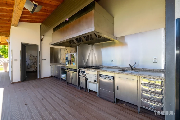 Moradia T6 para Venda em Vale Foto 76