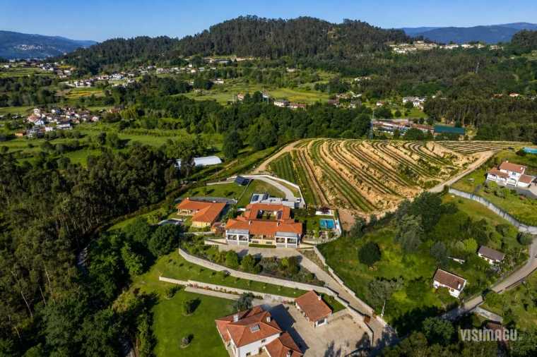 Moradia T6 para Venda em Vale Foto 83