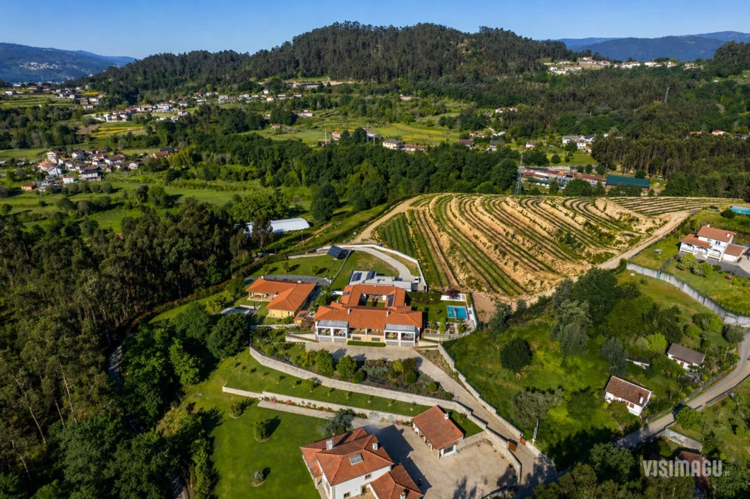 Moradia T6 para Venda em Vale Foto 83