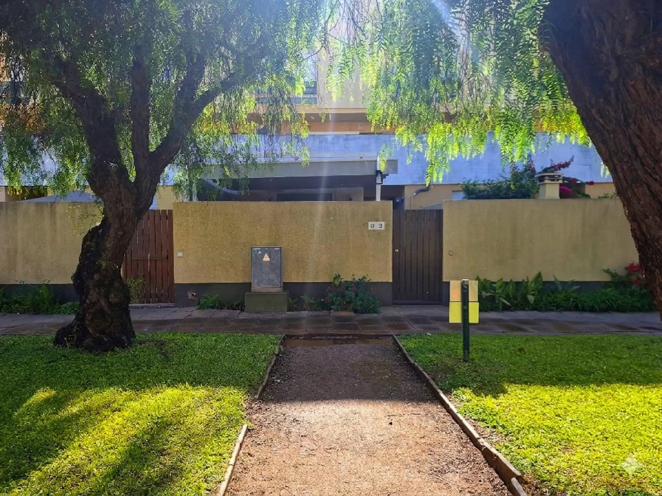 Apartamento T2 para Venda em Quarteira Foto 40