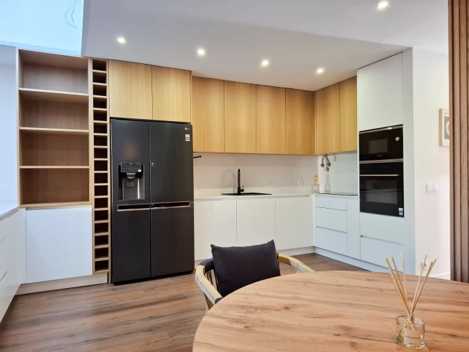 Apartamento T2 para Venda em Quarteira Foto 11