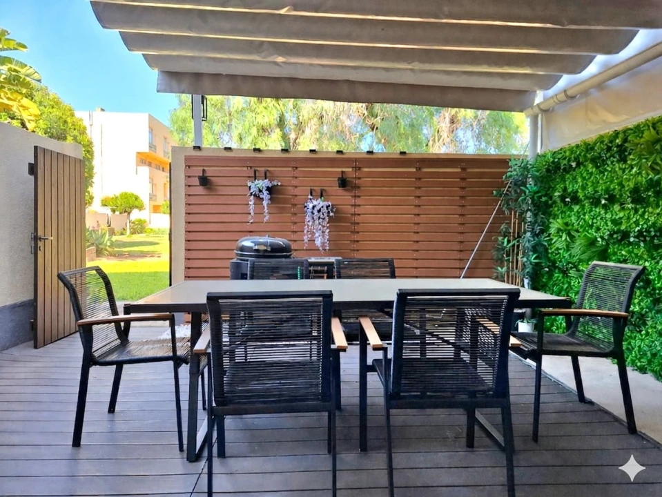Apartamento T2 para Venda em Quarteira Foto 1