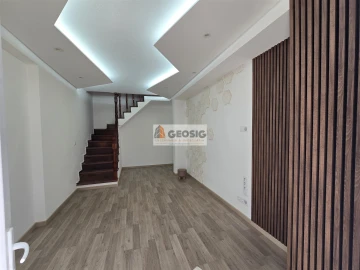 Moradia T4 para Venda em Almodôvar e Graça dos Padrões