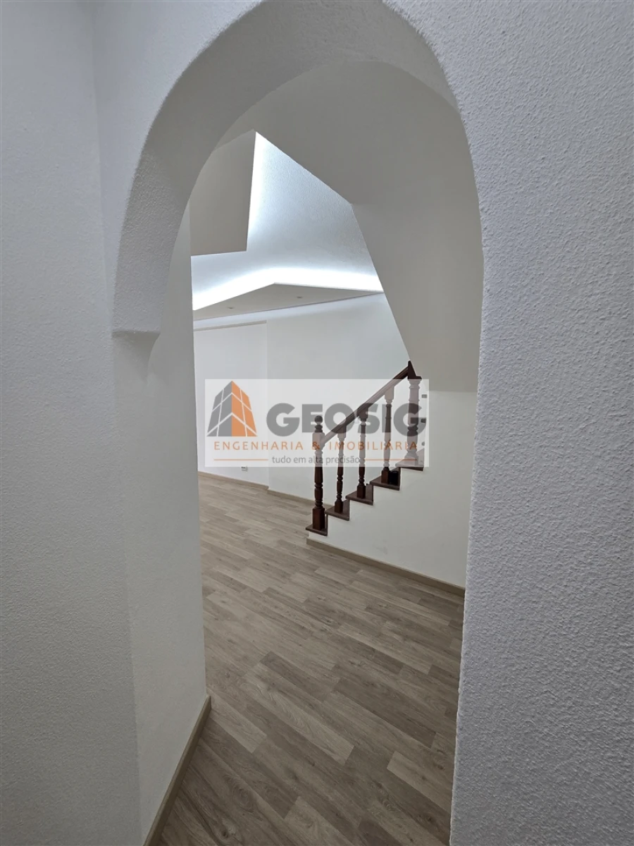 Moradia T4 para Venda em Almodôvar e Graça dos Padrões Foto 6