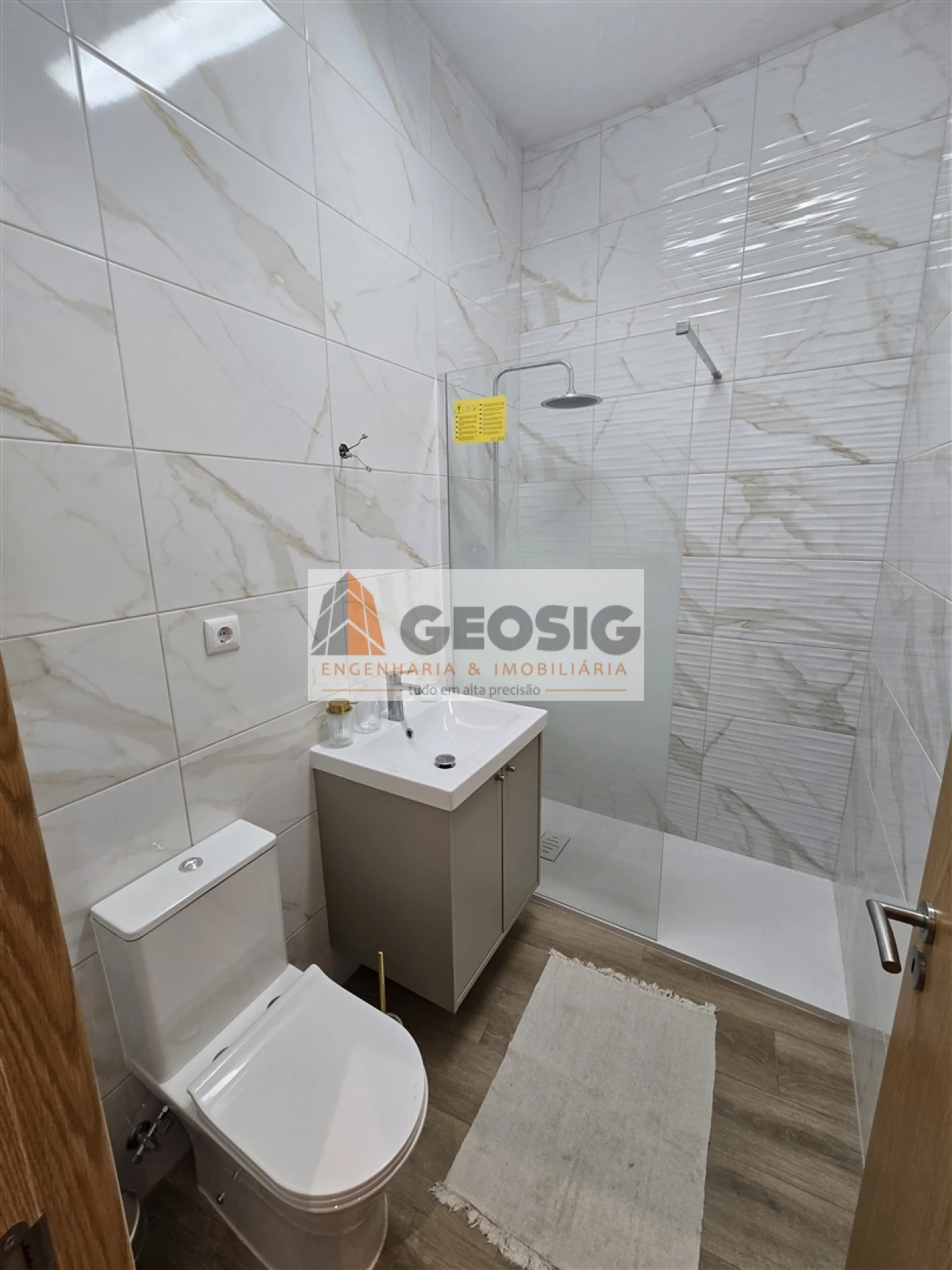 Moradia T4 para Venda em Almodôvar e Graça dos Padrões Foto 9