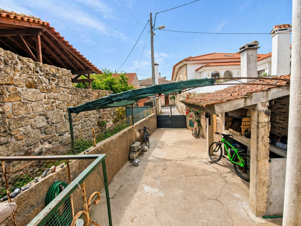 Moradia T3 para Venda em Boa Aldeia, Farminhão e Torredeita Foto 2