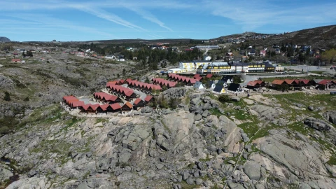 Moradia T4 para Venda em Cortes do Meio