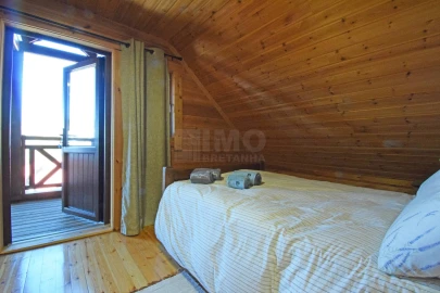 Moradia T4 para Venda em Cortes do Meio