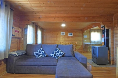 Moradia T4 para Venda em Cortes do Meio