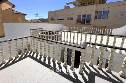 Moradia T5 para Venda em São Pedro