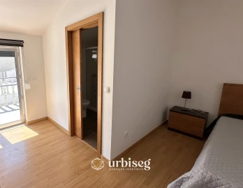 Moradia T5 para Venda em São Pedro