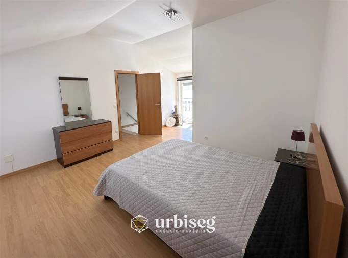 Moradia T5 para Venda em São Pedro Foto 17