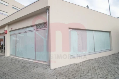 Loja para Venda em São Tomé de Negrelos