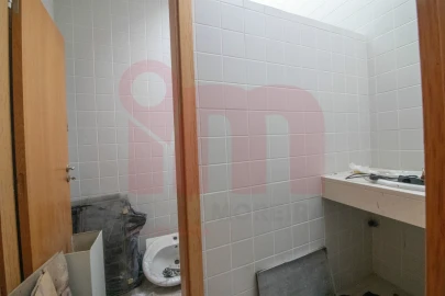 Loja para Venda em São Tomé de Negrelos