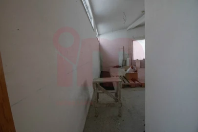 Loja para Venda em São Tomé de Negrelos