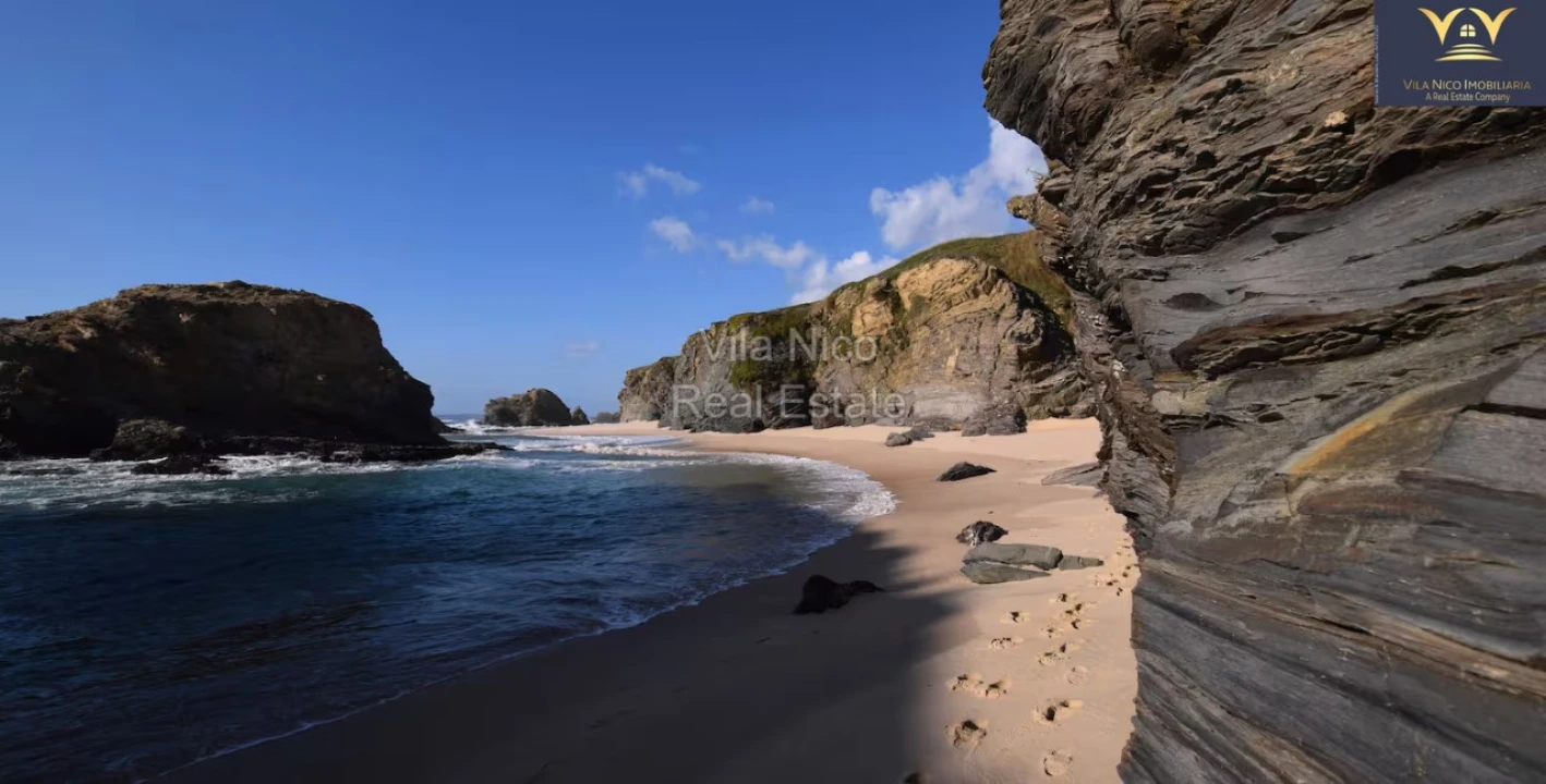 Moradia T1 para Venda em Cercal Foto 6