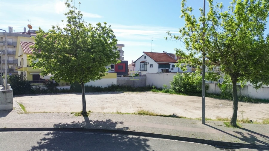 Terreno para Venda em Castelo Branco Foto 2