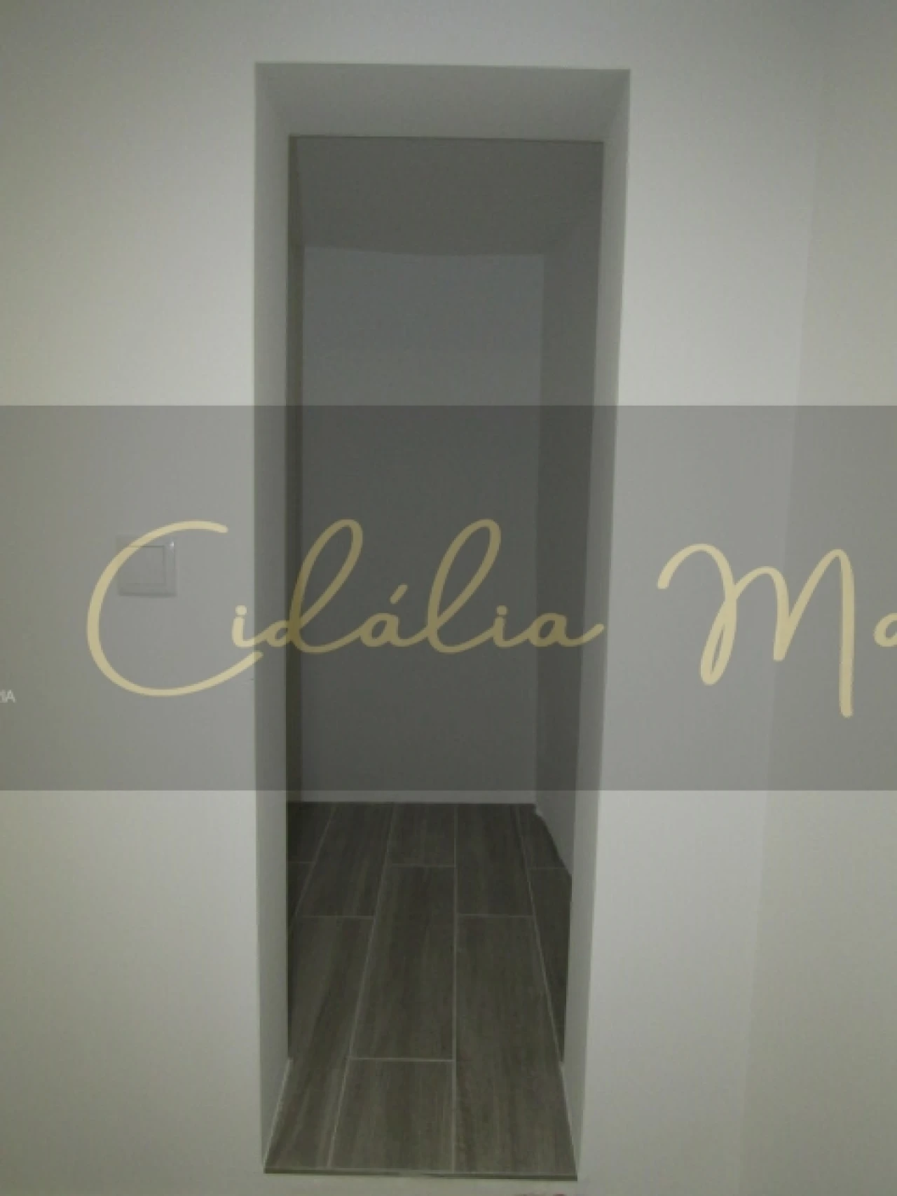 Loja para Arrendamento em Viseu Foto 5