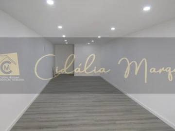 Loja para Arrendamento em Viseu