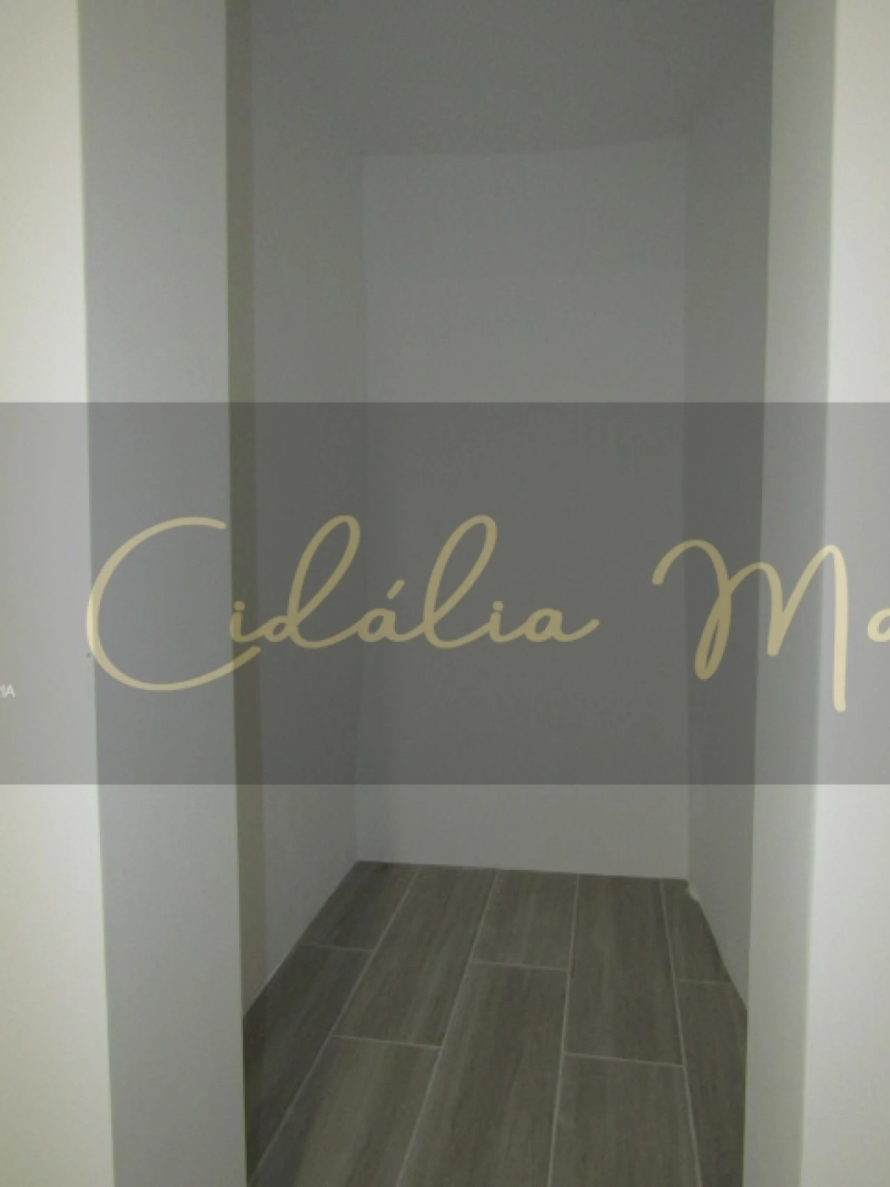 Loja para Arrendamento em Viseu Foto 3