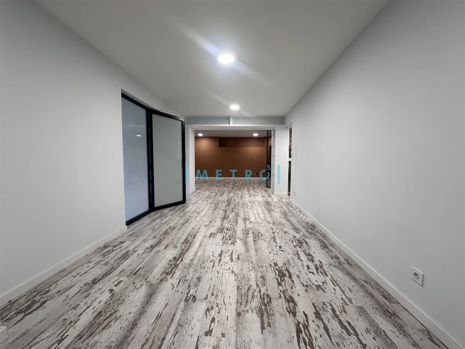 Escritório para Arrendamento em Aldoar, Foz do Douro e Nevogilde Foto 5