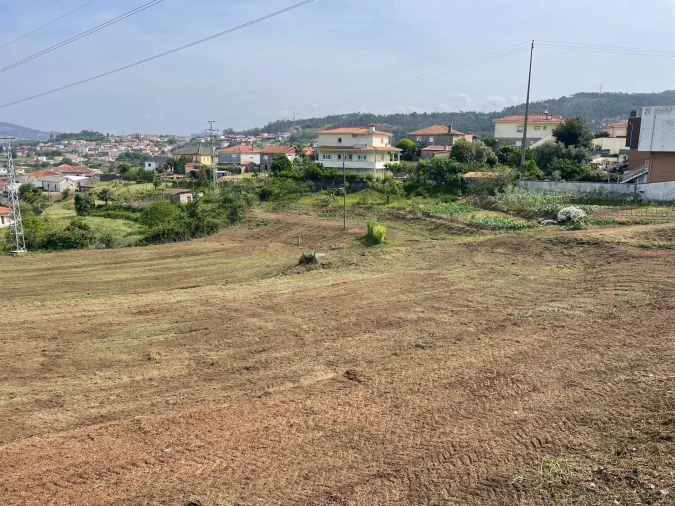 Terreno para Venda em São Tomé de Negrelos Foto 6