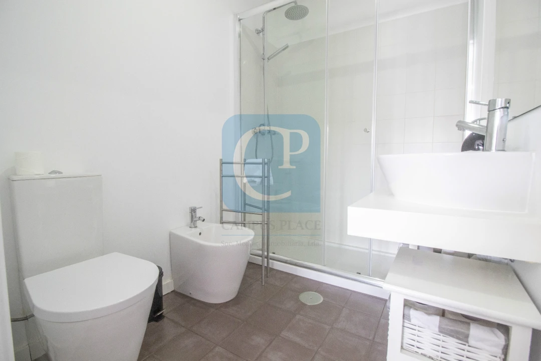 Apartamento T1 para Arrendamento em Cedofeita, Santo Ildefonso, Sé, Miragaia, São Nicolau e Vitória Foto 13