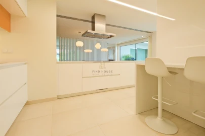 Apartamento T3 para Venda em Santo António