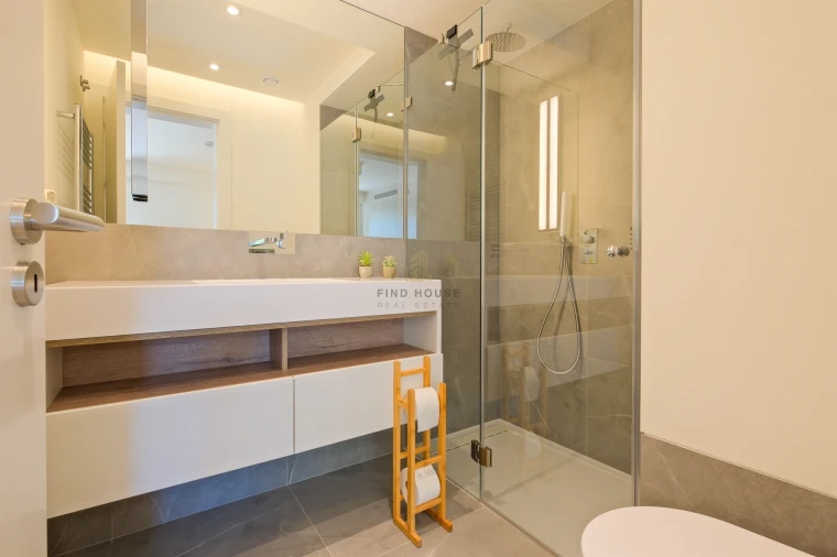Apartamento T3 para Venda em Santo António Foto 46