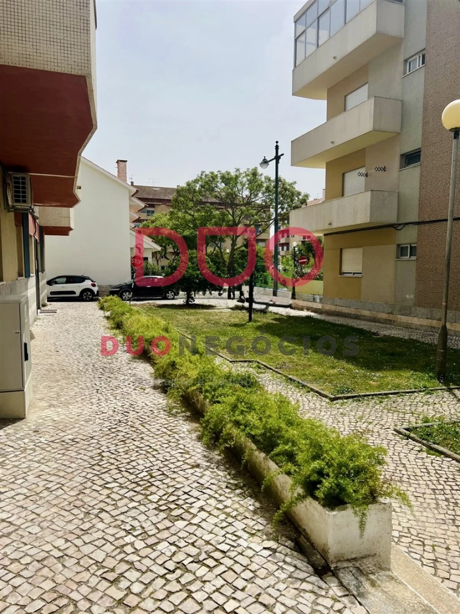 Apartamento T2 para Venda em Montijo e Afonsoeiro Foto 2