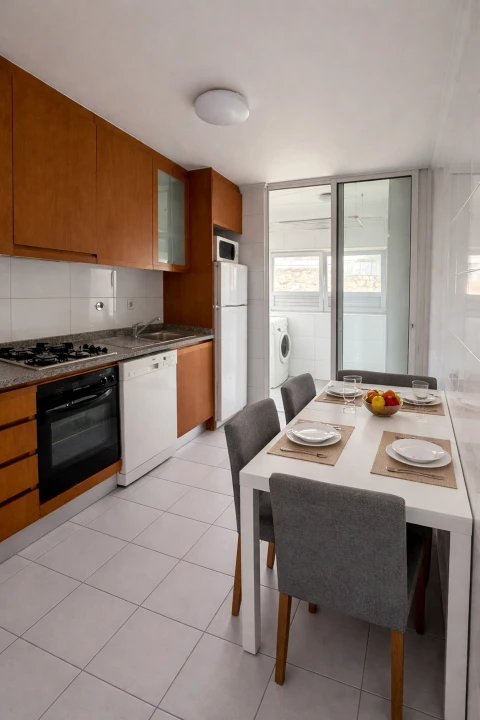 Apartamento T2 para Arrendamento em Paranhos