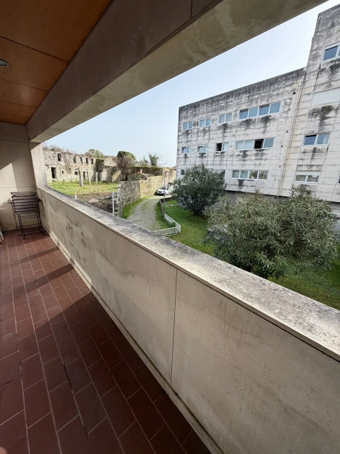 Apartamento T2 para Arrendamento em Paranhos