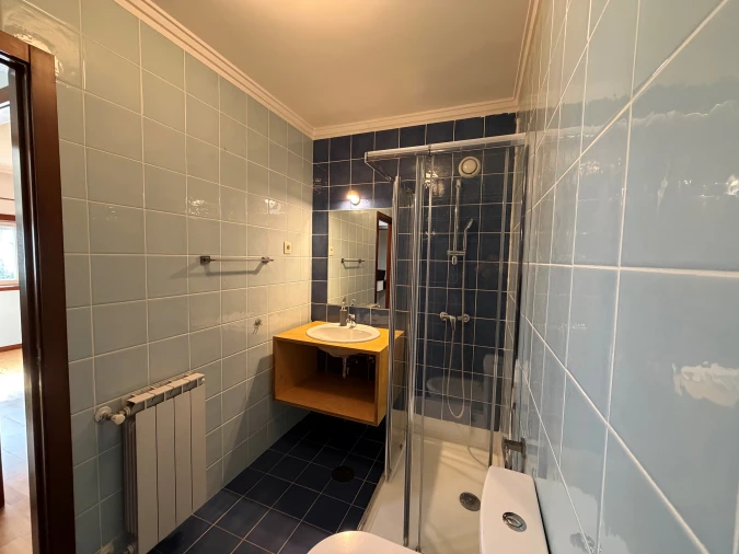 Apartamento T2 para Arrendamento em Paranhos Foto 15