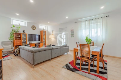 Moradia T4 para Venda em Custóias, Leça do Balio e Guifões