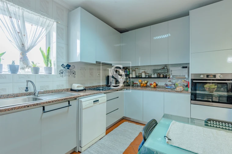 Moradia T4 para Venda em Custóias, Leça do Balio e Guifões Foto 13