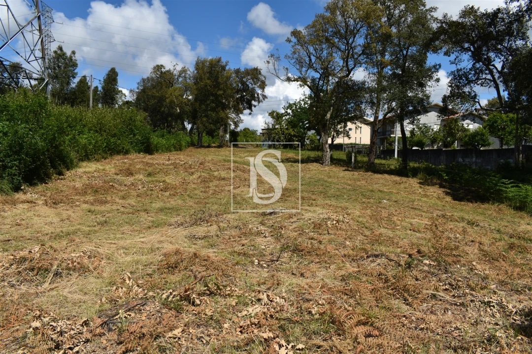 Terreno para Venda em Serzedo e Perosinho Foto 18