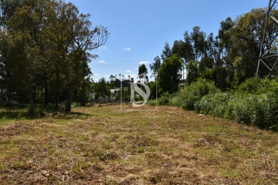 Terreno para Venda em Serzedo e Perosinho