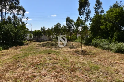 Terreno para Venda em Serzedo e Perosinho