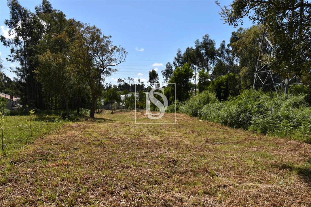 Terreno para Venda em Serzedo e Perosinho Foto 17