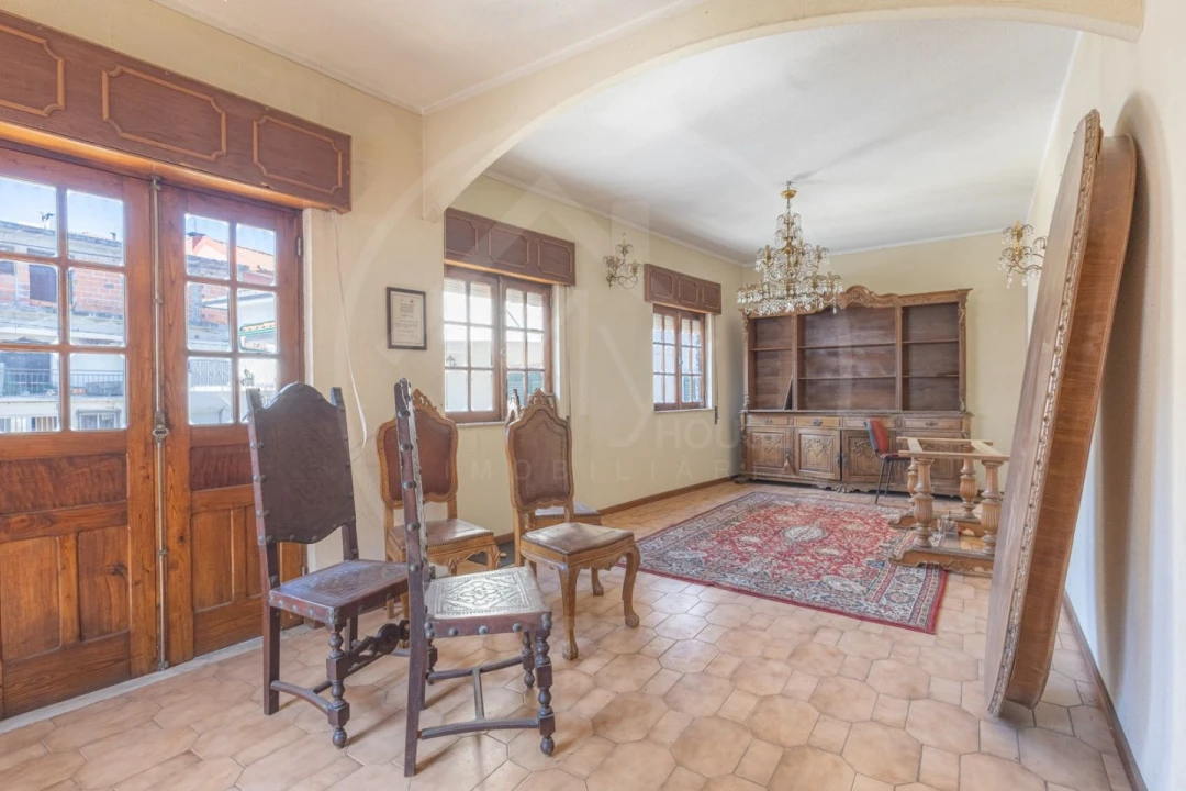 Moradia T6 para Venda em Nogueira e Ermida Foto 5